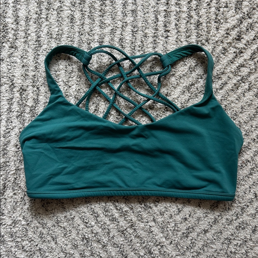 Lululemon free to be wild bra
